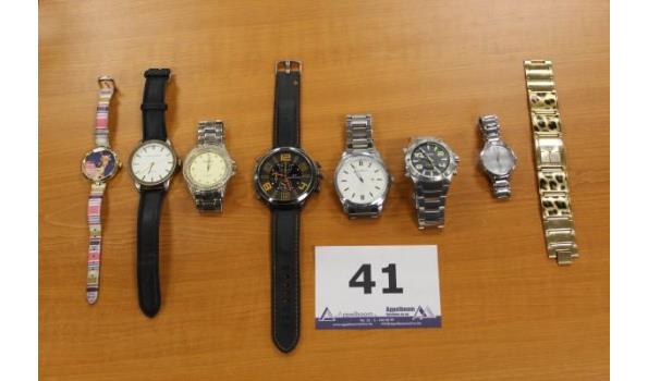 8 diverse horloges w.o. ORIENT, CITIZEN, CASIO enz